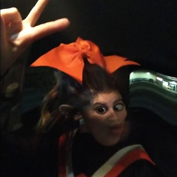 Meet your Posher, Meadow - Picture 1 of 1